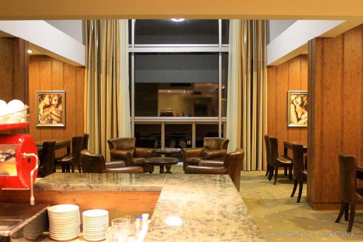 Duvet Center Hotel สโกเปีย ภายนอก รูปภาพ